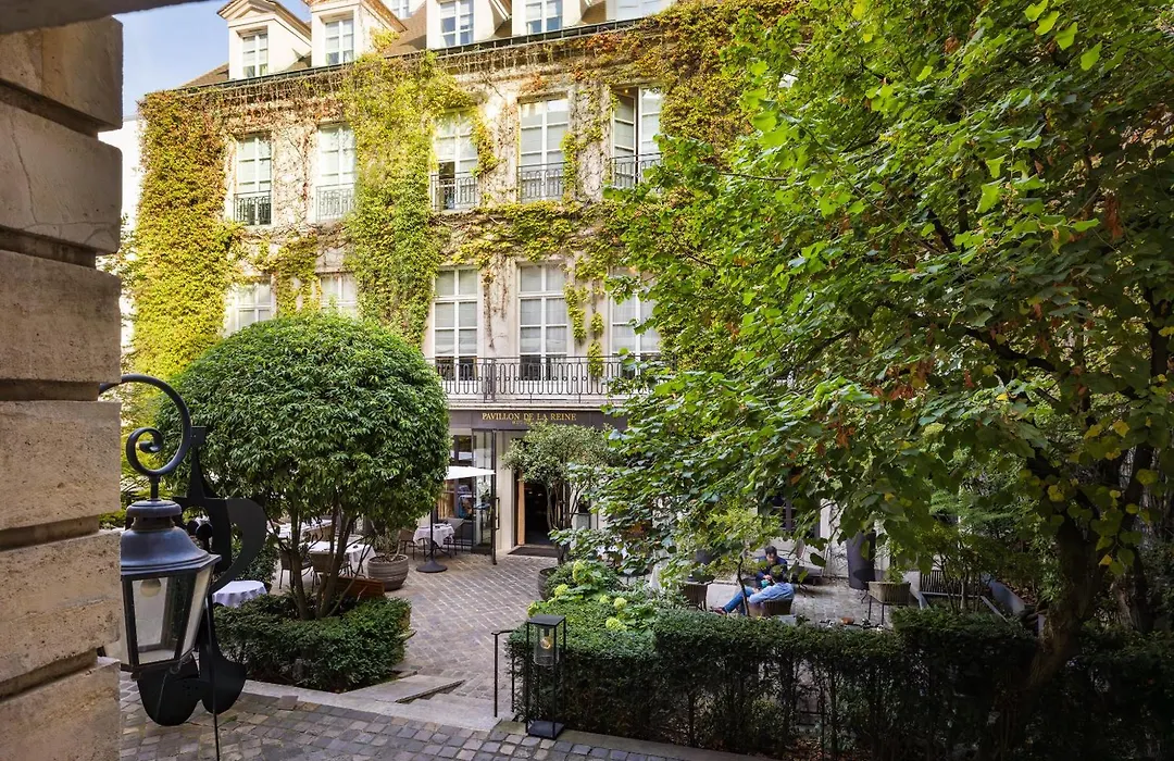 Le Pavillon De La Reine & Spa, Place Des Vosges-1